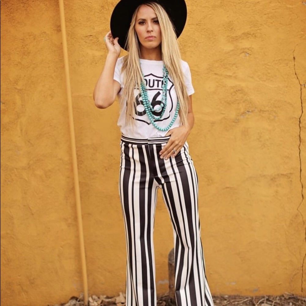🎪 Black & White Stripe Bell Bottom, Trouser Pants